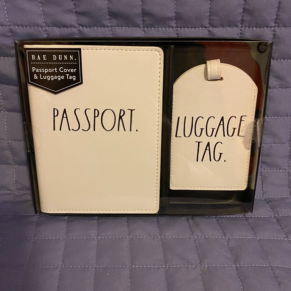 Rae Dunn passport cover & LUGGAGE set - Picture 2 of 3